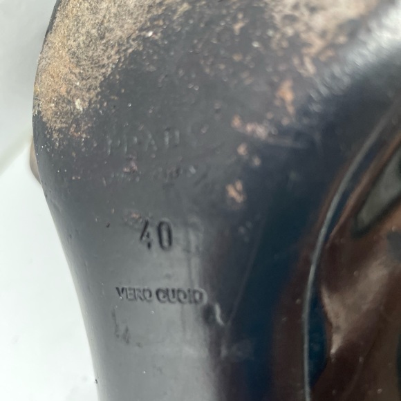 Prada Square Toe Low Heel Black Patent Leather Women Shoe Size 40 Us 10 - Picture 4 of 10